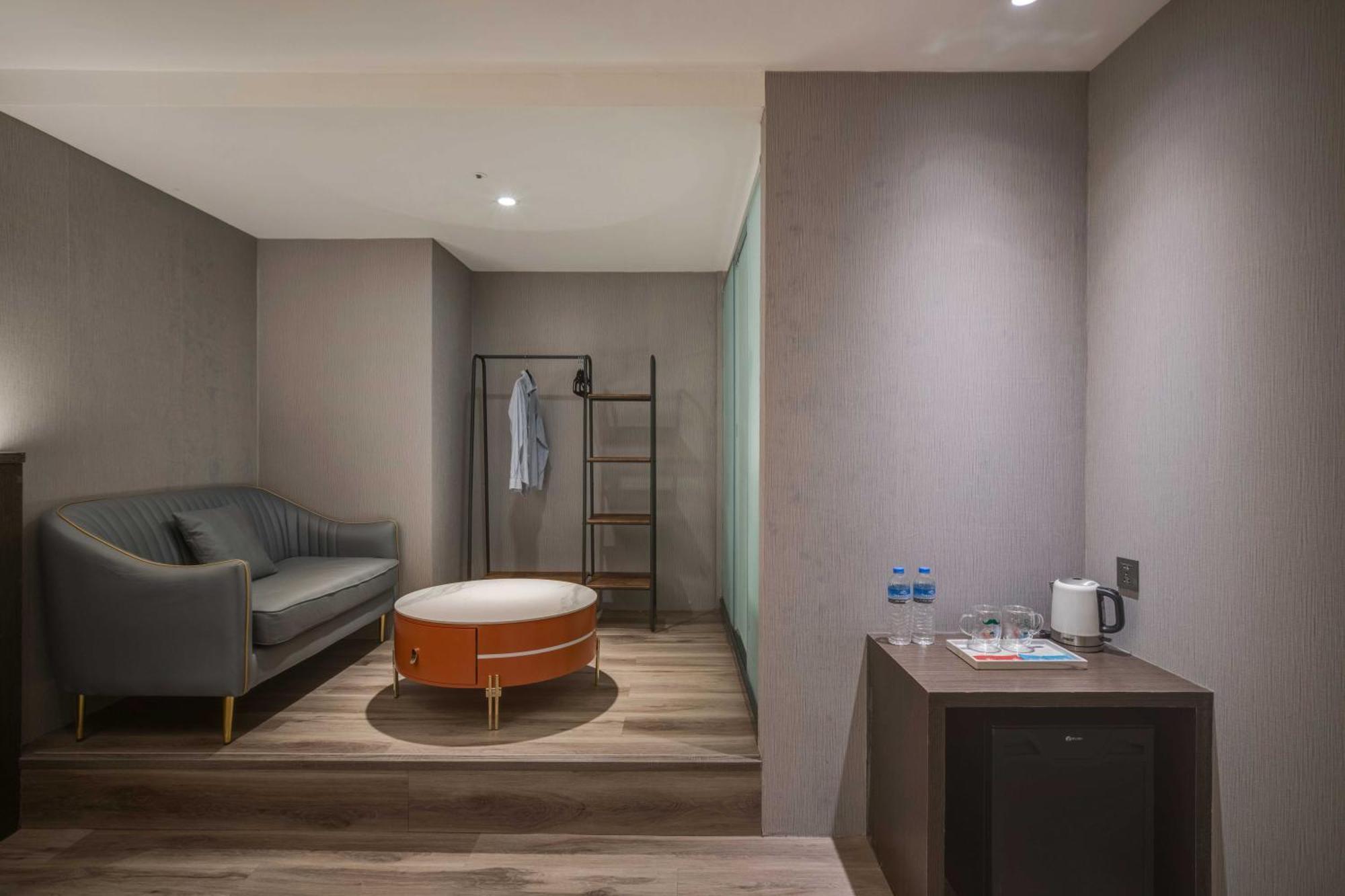 Fun Stay Inn Ximen 臺北 外观 照片